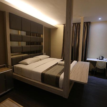 Kota Heritage Hotel Кота Тинги Екстериор снимка