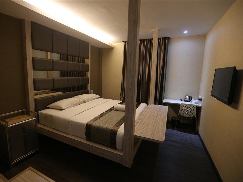 Kota Heritage Hotel Кота Тинги Екстериор снимка