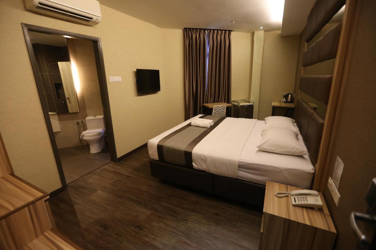 Kota Heritage Hotel Кота Тинги Екстериор снимка