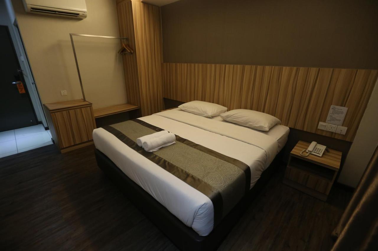 Kota Heritage Hotel Кота Тинги Екстериор снимка